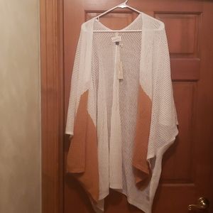 Universal Thread poncho new with tags